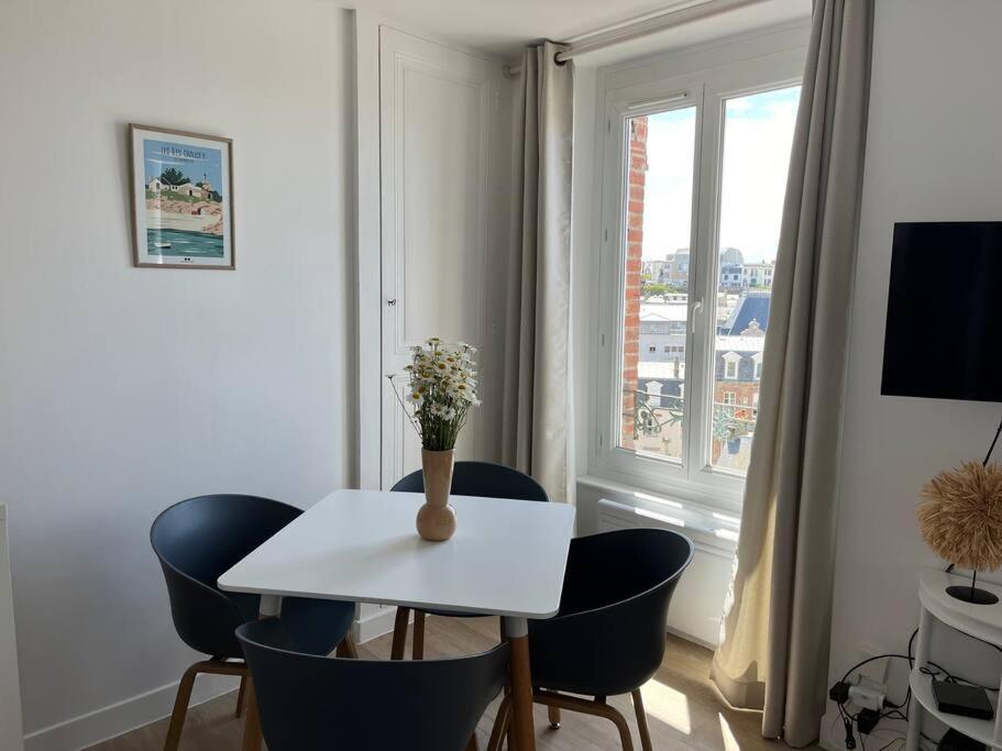 Le Bellevue Apartment Granville Luaran gambar